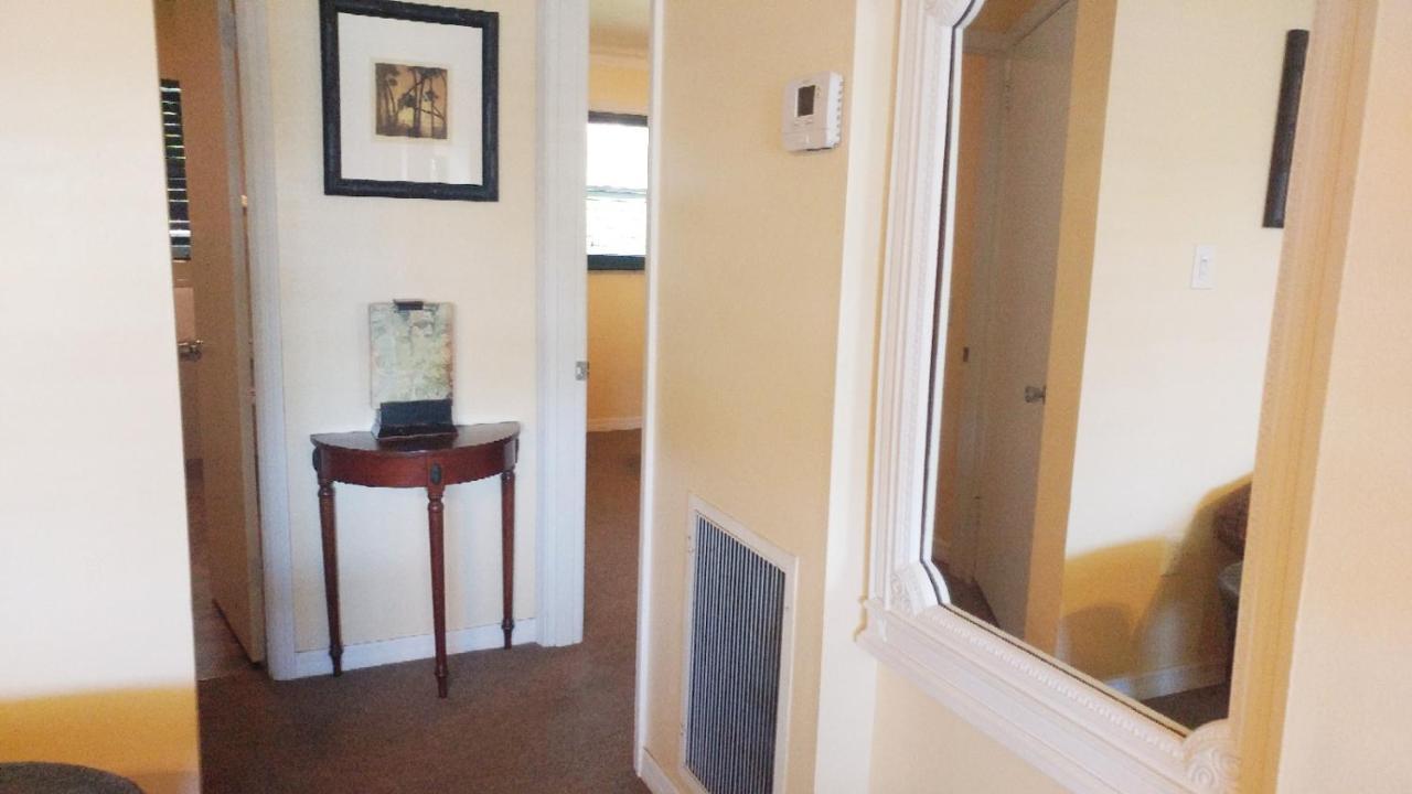 Hidden Harbor Suites Fort Myers Beach Bagian luar foto
